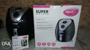 Pigeon Super Air Fryer with box