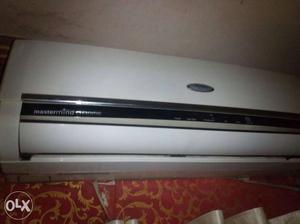 Whirlpool Split Type Air Conditioner.1 ton, New, 11 months