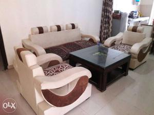 5 seater sofa with cover & centre table