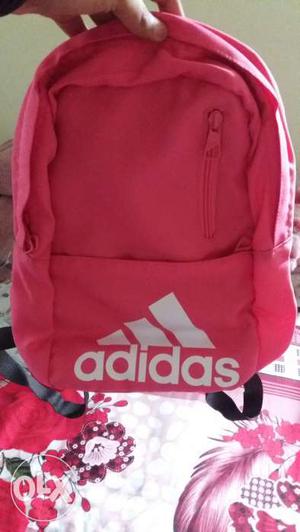 Adidas backpack for kids. 100% original product.