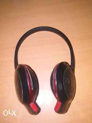 Black And Red Wireless Headphones