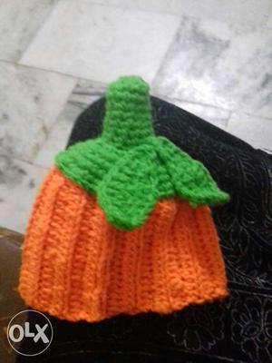 Crochet pumpkin hat for baby