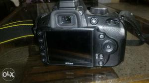 Nikon dslr camera with box and bag...light used