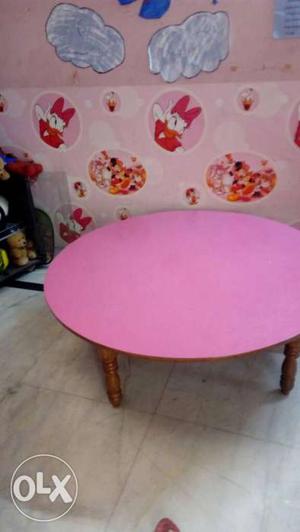 Wooden round table for kids less than 6 months old