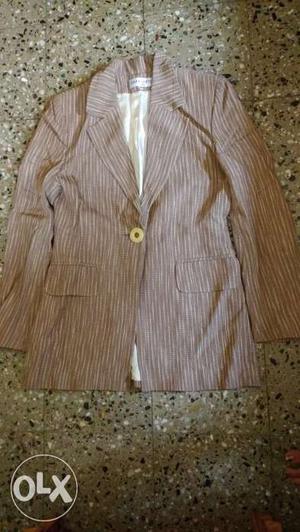 Brown blazer used only once