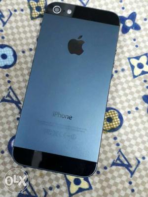 Iphone 5 space gray clur Scretchless 16 gb