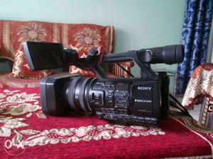 NX1 video camera