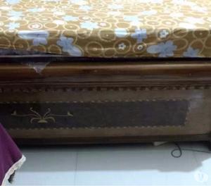 Queen Size bed for sale Bhubaneswar
