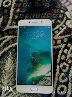 Vivo v5 sell and exchange four month old charger