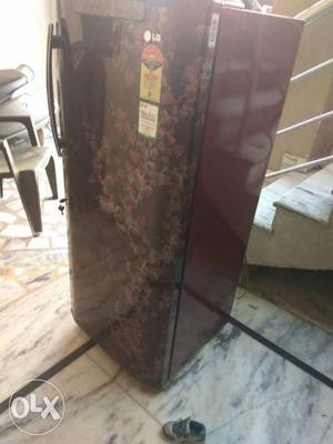 Lg 235 Litre Fridge For Sale In Awesome Condition
