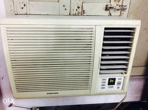 Samsung AC with exlnt condition with 8k