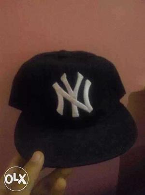 Black New York Yankees Cap