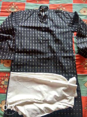 Black cotton kurta pyjama.. worn only twice.