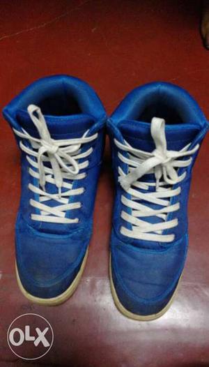 Blue-and-white High Top Sneakers