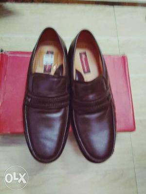 Brand new pure leather brown colour men shoes 9 number