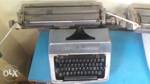 Godrej prima typewriter