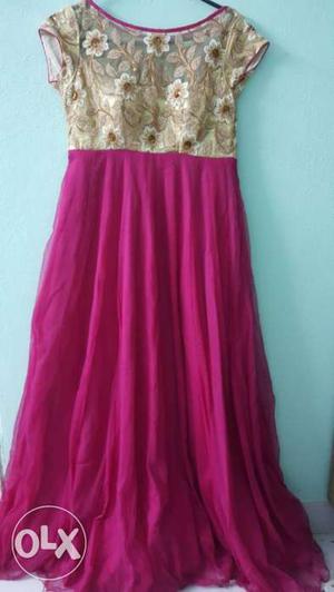 Gold and pink boat neck long gown with perfect