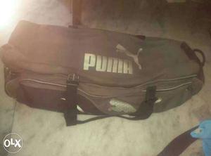 I want to sell my puma kitbag...only...6month