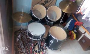 Mapex tornado drum kit. Good and new