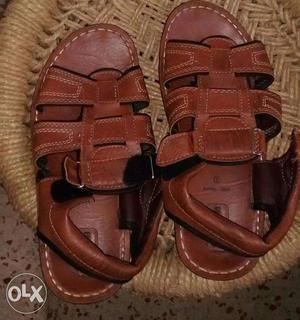 New sandals. Synthetic leather, size 7