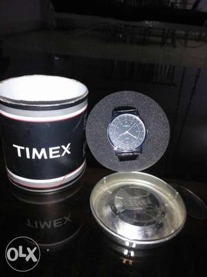 New watch not used. Timex compeney