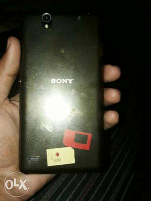 Only 4 months old h bs sony Xperia c4 with all accessories