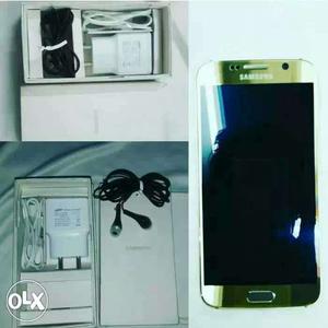 Samsung galaxy S6 gold 32 gb 11 month old very