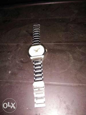 Timex watch worth rs  only needed new