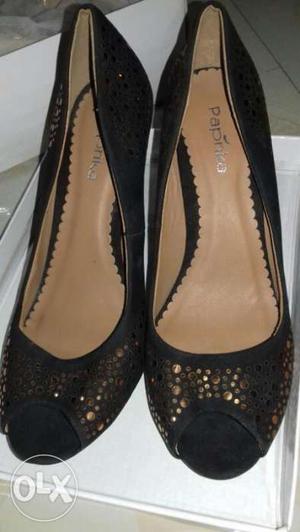 Women's Black And Brown Peep Toe Heeled Shoes