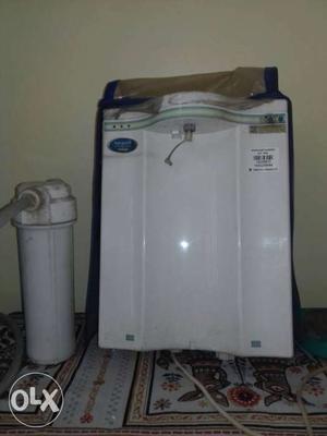 Aquaguard water purifier- in running condition.