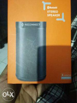 Black Reconnect Portable 10w bluetooth/aux Speaker- good as