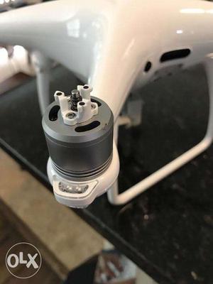 Dji phantom 4 with controller