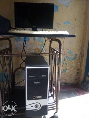 H.P Branded core 2 duo 2.8 ghz 2 gb ram hdd 320gb