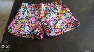 Printed shorts for 7-8 years girl almost brand