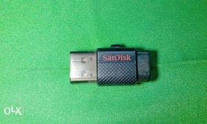 Sandisk 2in1 used difinion usb deta save memory