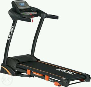 Black And Red Tbo75an Treadmill