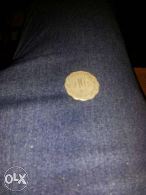 Gold Scallop Edge 10 Coin