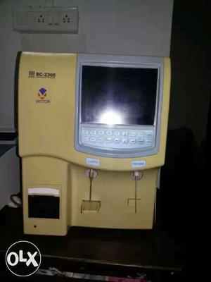 Laboratory instruments. for sale