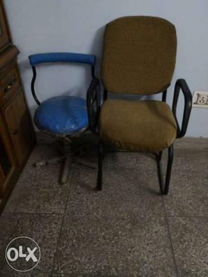 Two chair set in good condition