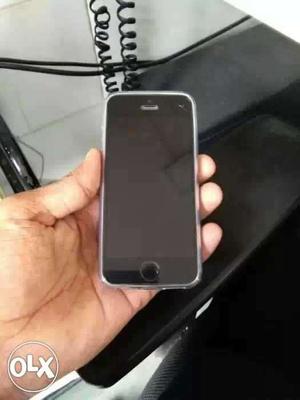 5s 32gb space grey color with full condition not