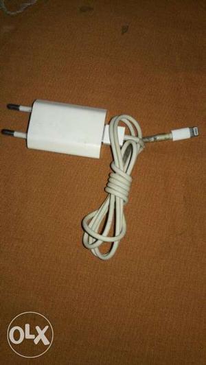 Apple iphone charger best condition