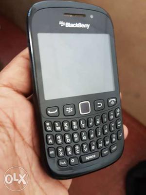 BlackBerry  curve 100% Good Condition
