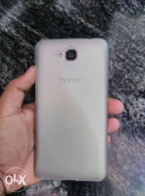 Good condition,huwai honor holly2+.only 3 mouth