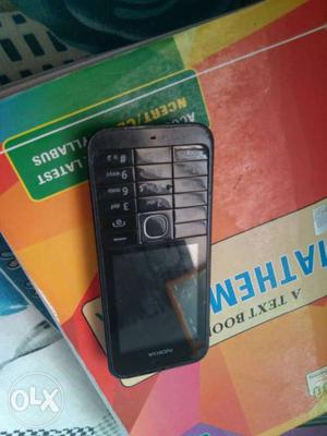 Good in condition... Nokia 220 version  RM