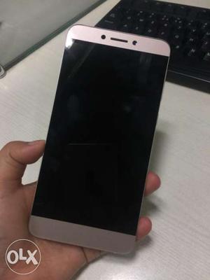 Le eco 1s eco smartphone for sale alon with all