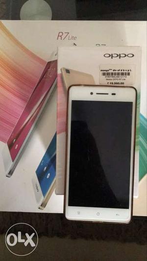 Oppo R7 lite Golden color, 14 months old having