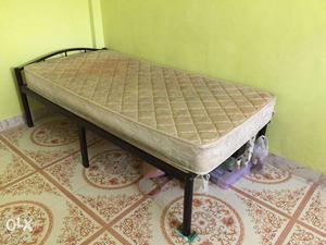 Urgent selling Metal bed and spring mattress