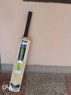 Black And Beige GM Cricket Bat