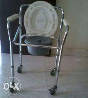 Bathroom wheel chair used sparingly in good