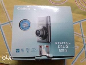 CANON DIGITAL IXUS 120 IS 12.1 mega pixels camera